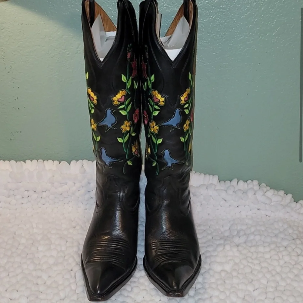 Black Floral w/stacked heel, Lane Fine Boots - Picture 1 of 15